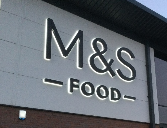 m&s-food-outdoor-sign